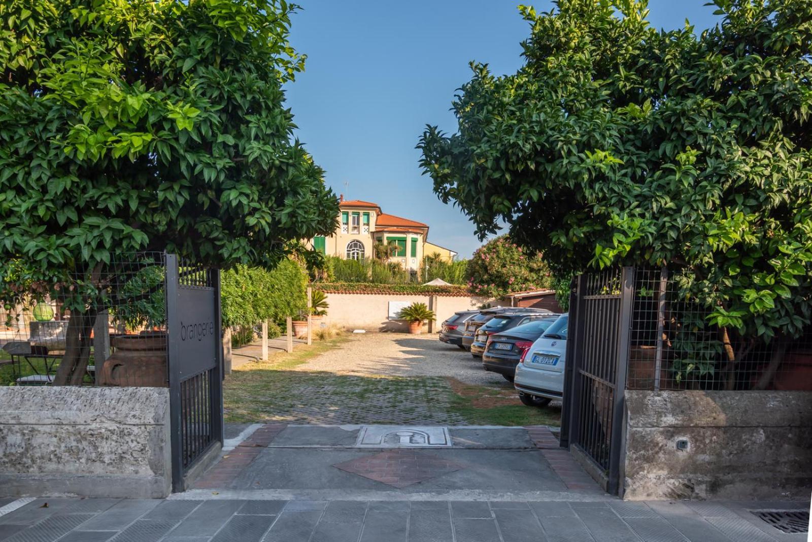 B&B L' Orangerie П'єтразанта Екстер'єр фото
